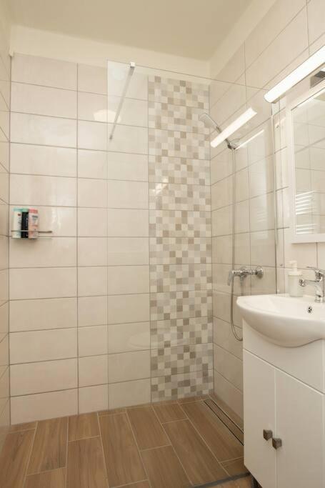 Petofi Family Apartman Debrecen Luaran gambar